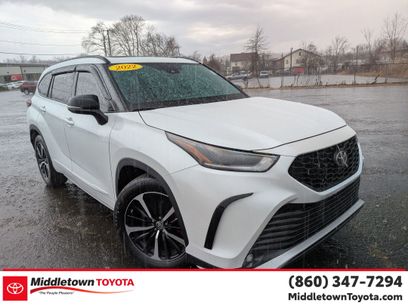 Used 2022 Toyota Highlander XSE