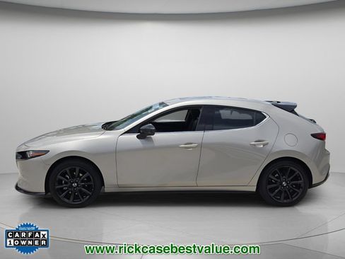 Used 2025 MAZDA MAZDA3 Hatchback w/Premium Plus Pkg AWD/4WD image 3