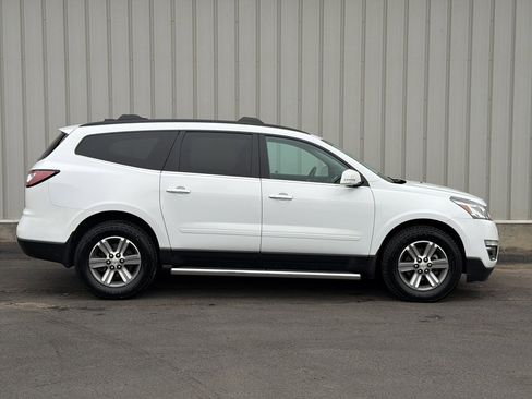 Used 2017 Chevrolet Traverse LT w/ LPO, 'HIT The Road' Package image 3