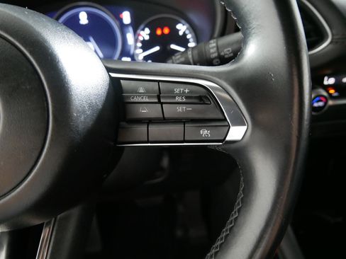 Used 2024 MAZDA MAZDA3 s FWD image 28