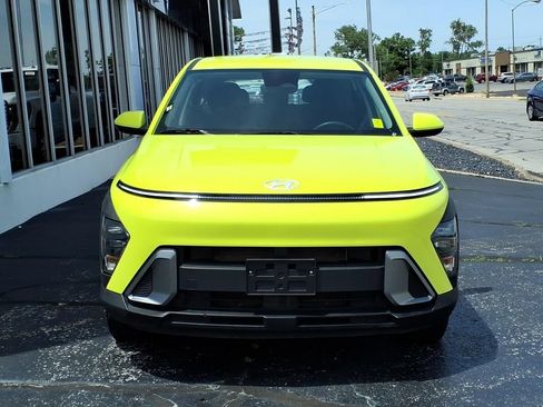 Used 2024 Hyundai Kona SE AWD/4WD image 2