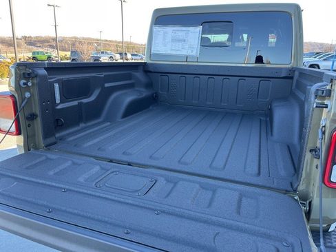 New 2026 Jeep Gladiator Sport image 19