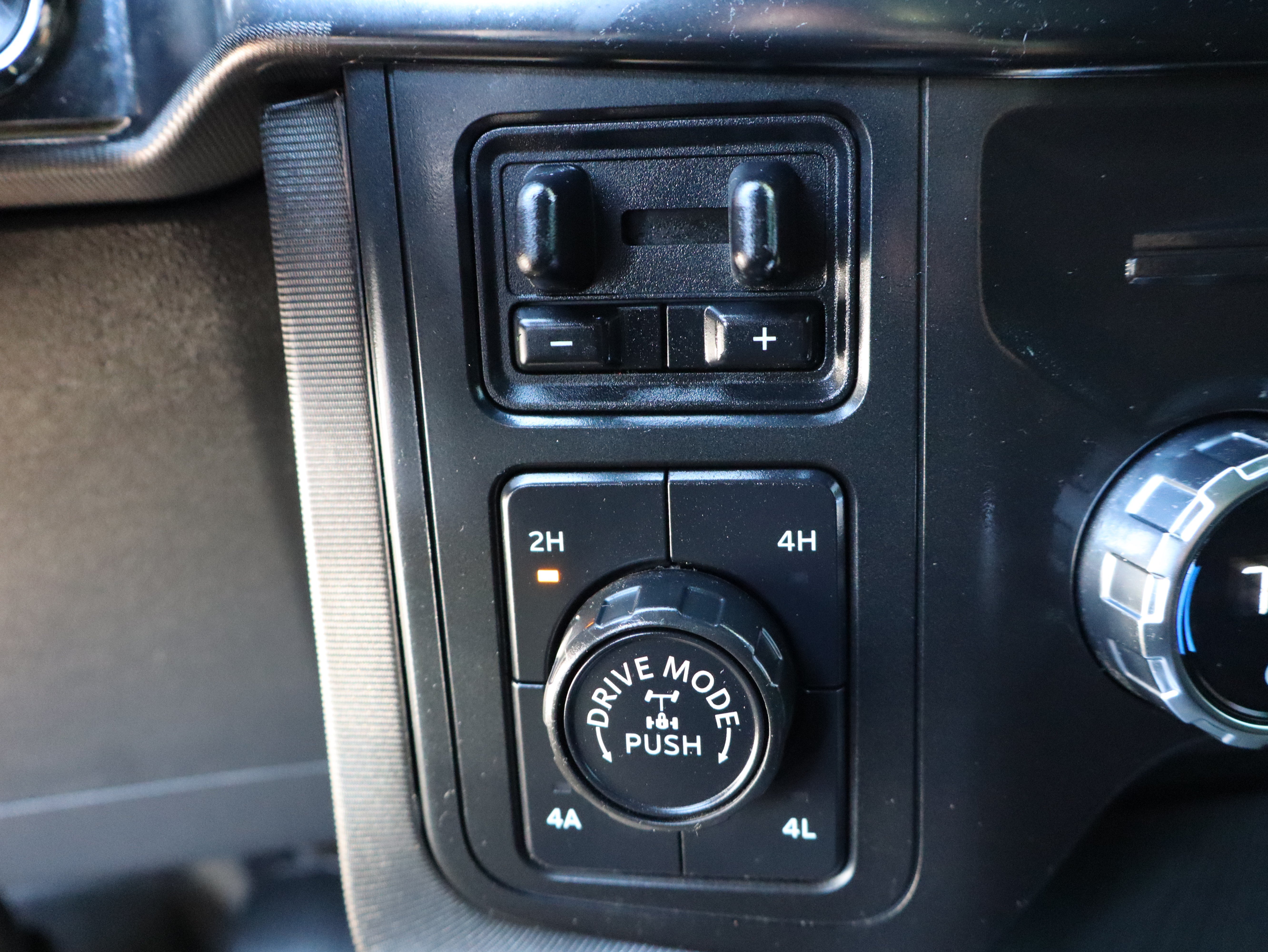 Used 2021 Ford F150 Platinum w/ Equipment Group 701A High AWD/4WD image 47