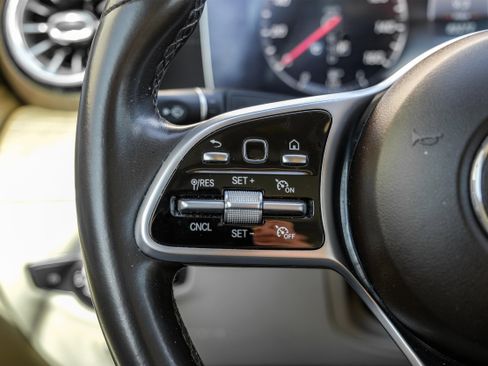 Used 2019 Mercedes-Benz E 450 Coupe w/ AMG Line Package image 14