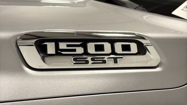 Used 2025 RAM 1500 Big Horn AWD/4WD image 43