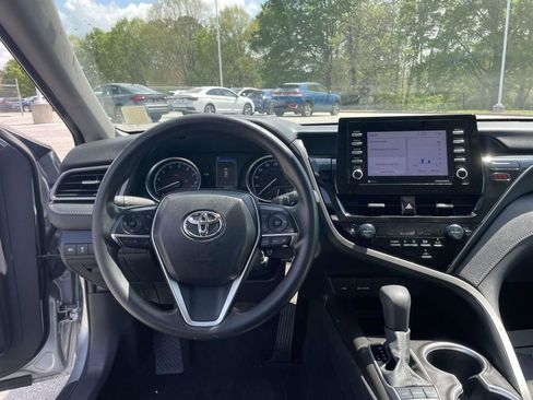 Used 2024 Toyota Camry LE FWD image 10