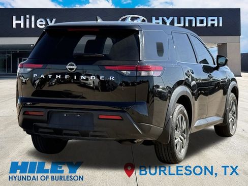 Used 2025 Nissan Pathfinder S image 4