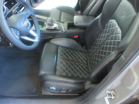 Used 2021 Audi S4 Premium Plus w/ Premium Plus Package AWD/4WD image 13
