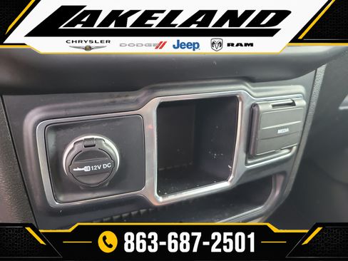 Used 2019 Jeep Wrangler Unlimited Sport AWD/4WD image 23