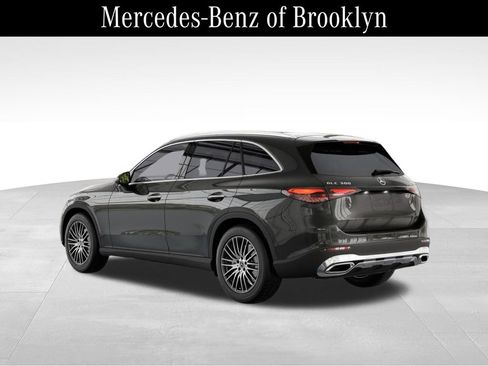 Certified 2025 Mercedes-Benz GLC 300 4MATIC image 29