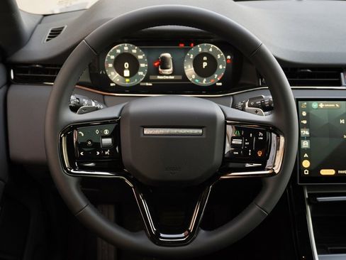 New 2026 Land Rover Range Rover Evoque S image 17