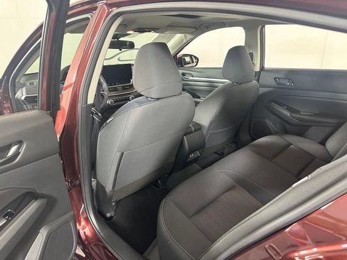 Used 2023 Nissan Altima 2.5 SV w/ SV Premium Package FWD image 21
