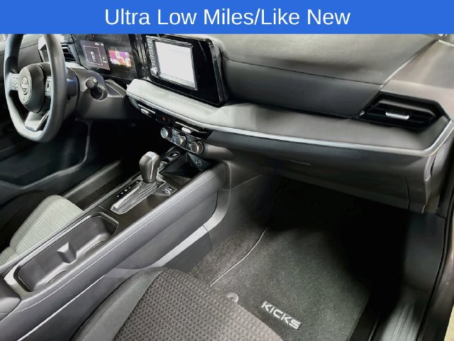 Used 2025 Nissan Kicks S AWD/4WD image 27
