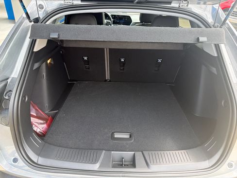 New 2026 Chevrolet Trax ACTIV w/ Sunroof Package FWD image 28