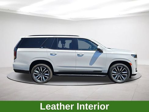 Used 2022 Cadillac Escalade Sport AWD/4WD image 8