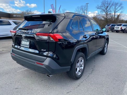 Used 2023 Toyota RAV4 XLE image 7