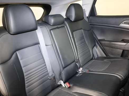 Used 2023 Kia Sportage SX FWD image 33
