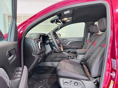 Certified 2026 Chevrolet Colorado Z71 AWD/4WD image 11