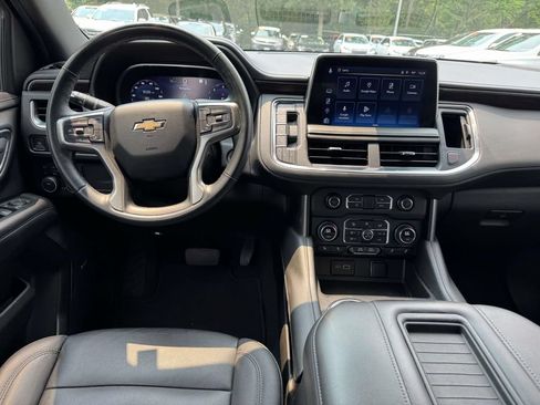 Used 2023 Chevrolet Tahoe LT w/ LT Signature Plus Package AWD/4WD image 17