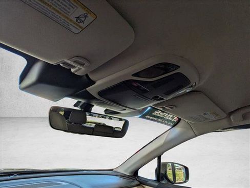 Used 2024 Subaru Outback Limited AWD/4WD image 18