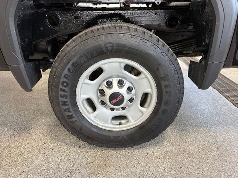 Used 2024 GMC Sierra 2500 Pro w/ Fleet Convenience Package AWD/4WD image 23
