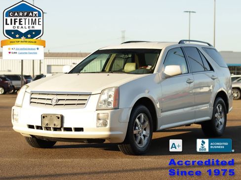 Used 2006 Cadillac SRX w/ Seating Package image 3