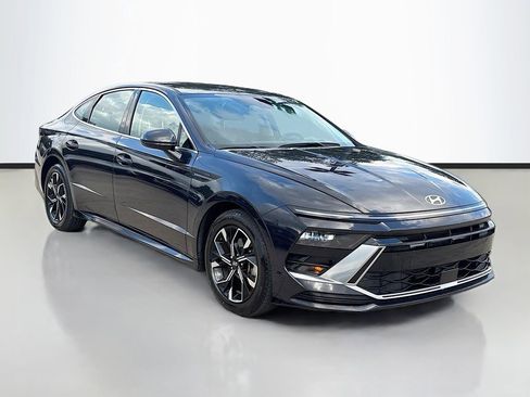 Used 2024 Hyundai Sonata SEL image 3