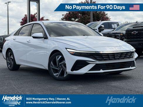 Used 2025 Hyundai Elantra SEL FWD image 1