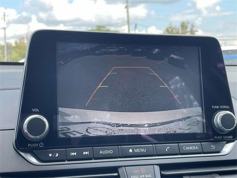 New 2025 Nissan Altima 2.5 S image 10