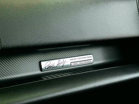 Used 2019 Ford F150 Lariat w/ Equipment Group 502A Luxury image 15