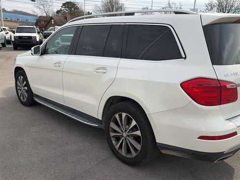 Used 2014 Mercedes-Benz GL 450 4MATIC image 4