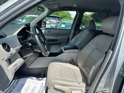 Used 2015 Honda Pilot LX image 10