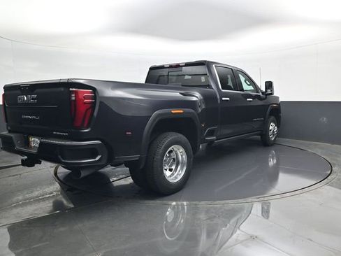 New 2026 GMC Sierra 3500 Denali Ultimate AWD/4WD image 5