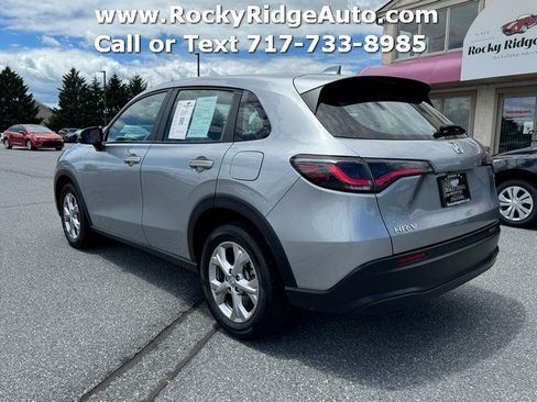 Used 2025 Honda HR-V LX image 5