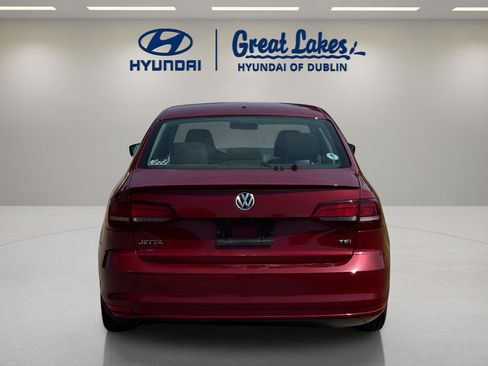 Used 2017 Volkswagen Jetta S FWD image 4