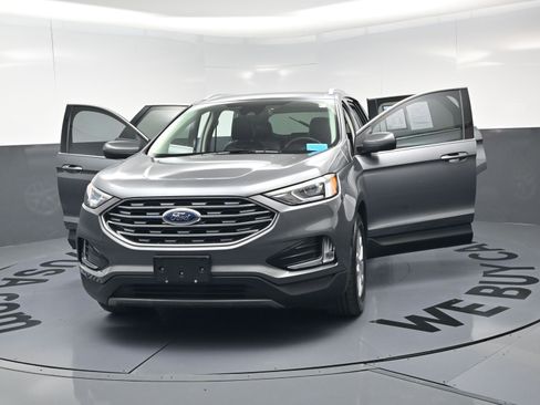 Used 2021 Ford Edge SEL w/ Convenience Package image 26