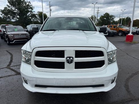 Used 2018 RAM 1500 Express AWD/4WD image 8