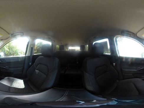 Used 2025 Nissan Pathfinder SV AWD/4WD image 45