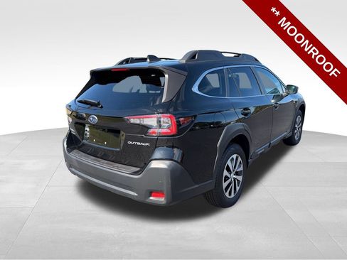 Used 2023 Subaru Outback Premium AWD/4WD image 7