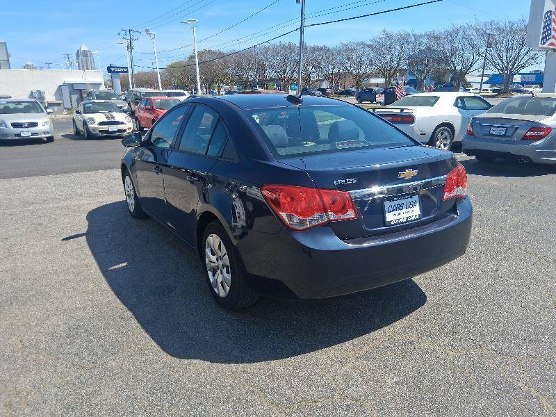 Used 2016 Chevrolet Cruze LS FWD image 7