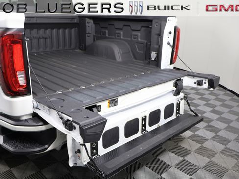 Certified 2024 GMC Sierra 1500 Denali w/ Denali Reserve Package image 9