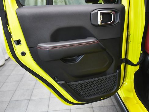 Used 2024 Jeep Wrangler Unlimited Rubicon 392 image 12