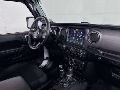 Used 2022 Jeep Wrangler Unlimited Sport w/ Sun And Sound Package image 30