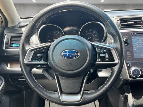 Used 2018 Subaru Outback 2.5i Limited AWD/4WD image 21