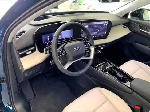 New 2026 Audi Q3 quattro 2.0T image 7