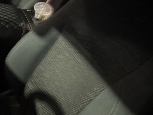 Used 2022 Ford F150 XLT w/ Equipment Group 302A High image 9