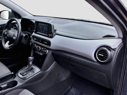 Used 2019 Hyundai Kona SEL FWD image 27