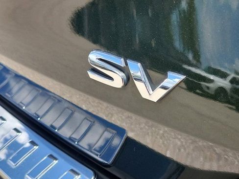 Used 2020 Nissan Rogue SV FWD image 12