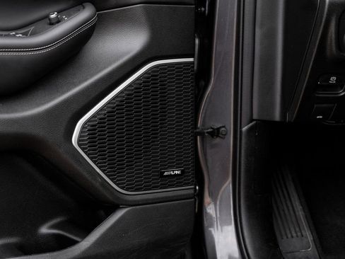 Used 2022 Jeep Grand Cherokee L Limited image 58