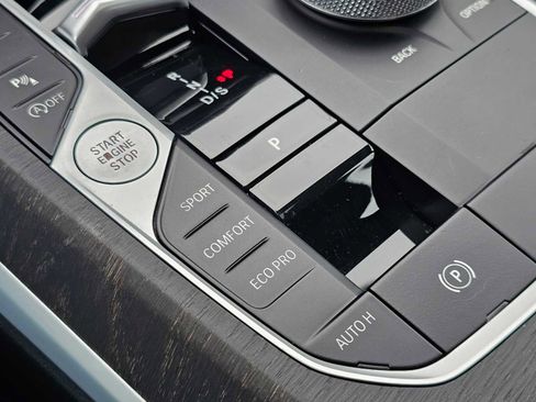 Used 2024 BMW 330i xDrive 330i xDrive image 33